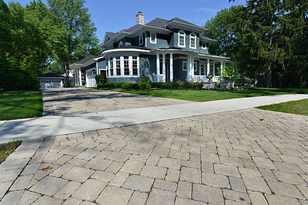 Best Residential Driveway Paver Services  in New London, WI